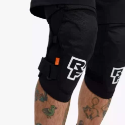 Race Face Ambush Knee - Stealth 9 Race Face Ambush Knee - Stealth -Bikes Verkaufsgeschäft 821973447582 AMBUSH KNEE STEALTH M D3