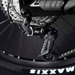 Haibike AllMtn CF 12 MTB Fully - Gloss Matte Dyn Red Black 18 Haibike AllMtn CF 12 MTB Fully - Gloss Matte Dyn Red Black -Bikes Verkaufsgeschäft Haibike MY22 Detail Rear Derailleur AllMtn CF 12